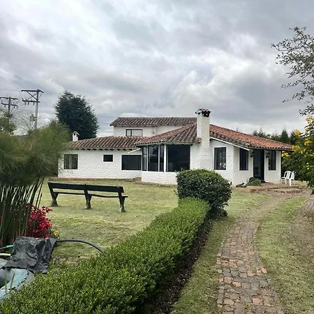 Luxury Finca El Ensueno, Casa Entera, Con Sauna, Jacuzzi, Bbq Y Caballos Tenjo Exterior photo