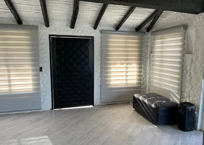 Luxury Finca El Ensueno, Casa Entera, Con Sauna, Jacuzzi, Bbq Y Caballos