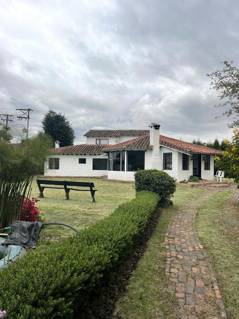 Luxury El Ensueno, Casa Entera, Con Sauna, Jacuzzi, Bbq Y Caballos *